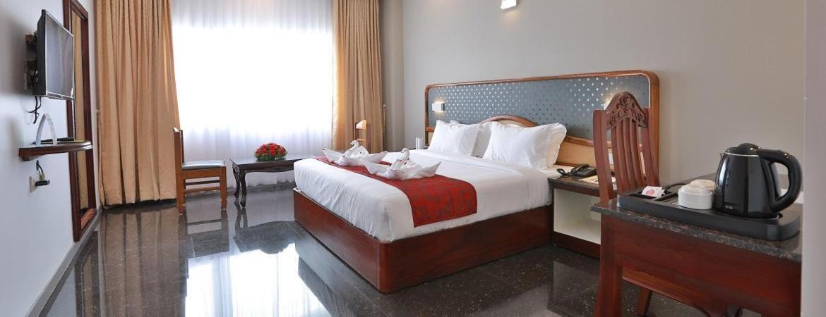 Lemongrass Inn Munnar Anachal المظهر الخارجي الصورة